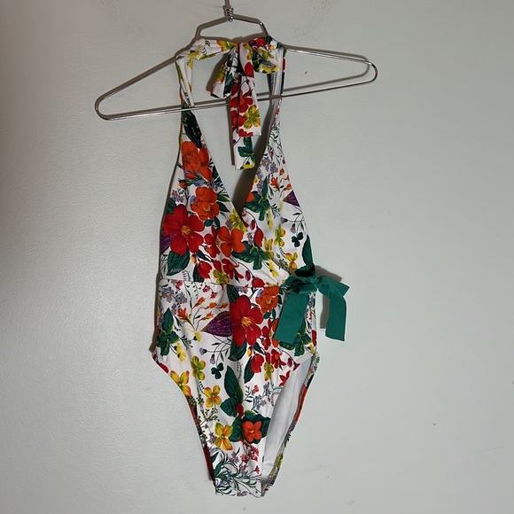 J.Crew Halter one-piece swimsuit in Ratti Island botanical print - Picture 2 of 6